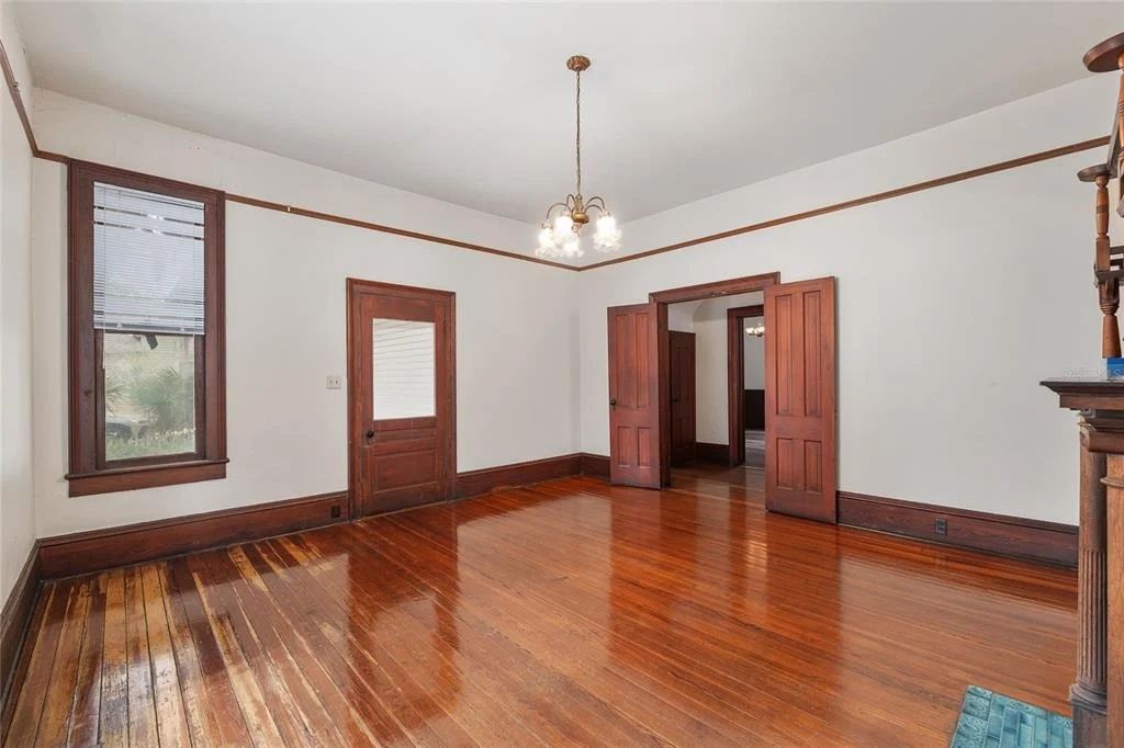 Photo of 306 NE 3RD STREET