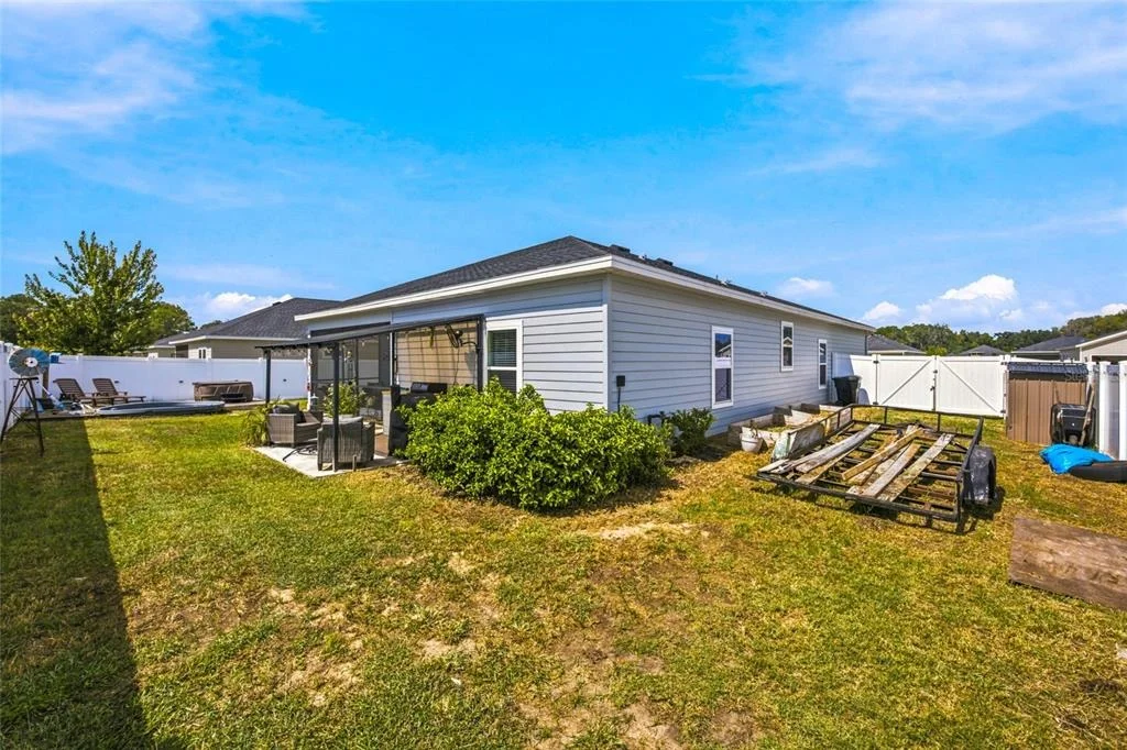 Photo of 551 NW 4TH PLACE