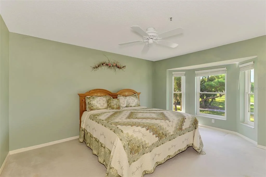 Photo of Unit 807 at 6904 DREWRYS BLUFF