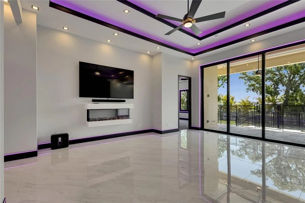 Photo of 6532 SIMONE SHORES CIRCLE