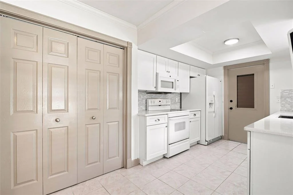 Photo of 2336 MALCOLM DRIVE