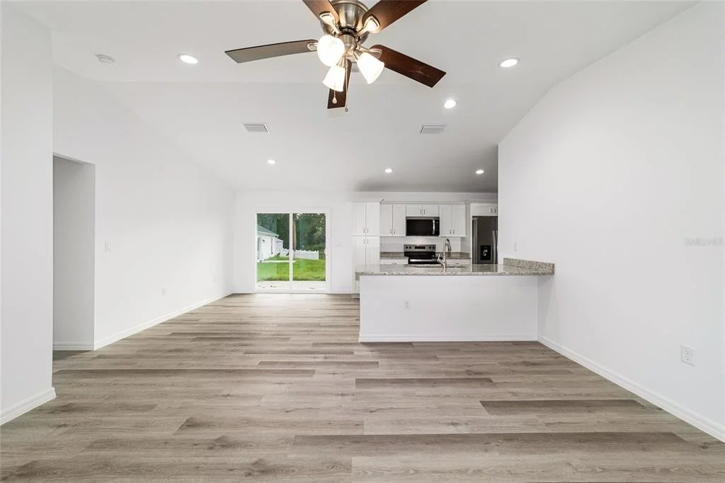 Photo of 23827 SW BEAVER DRIVE