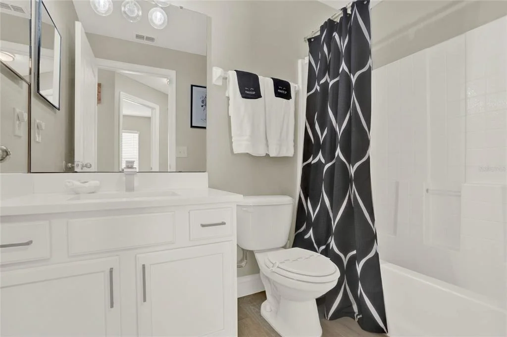 Photo of 188 RIDGEMONT COURT
