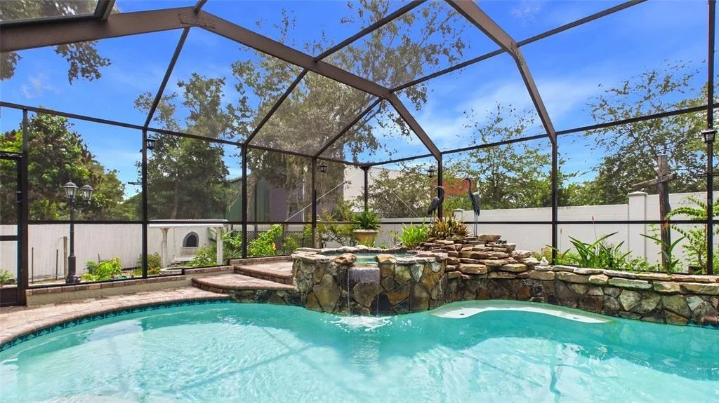 Photo of 7225 RIVER FOREST LANE