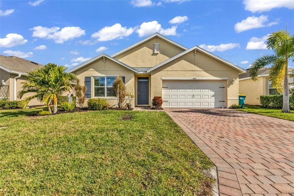Photo of 4219 MANATEE LANE
