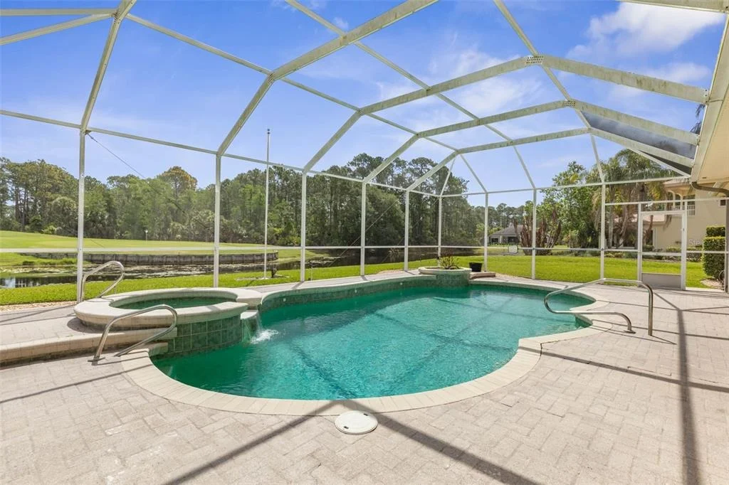 Photo of 1023 HAMPSTEAD LANE