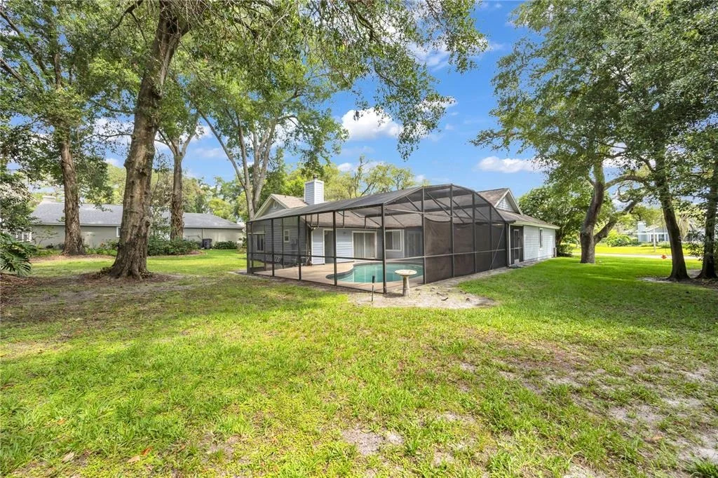 Photo of 170 OAK VIEW CIRCLE