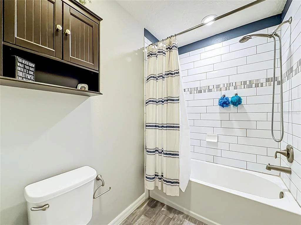 Photo of 2323 NUTHATCH STREET
