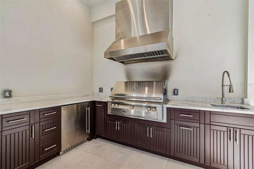 Photo of 17720 ROYAL EAGLE LANE