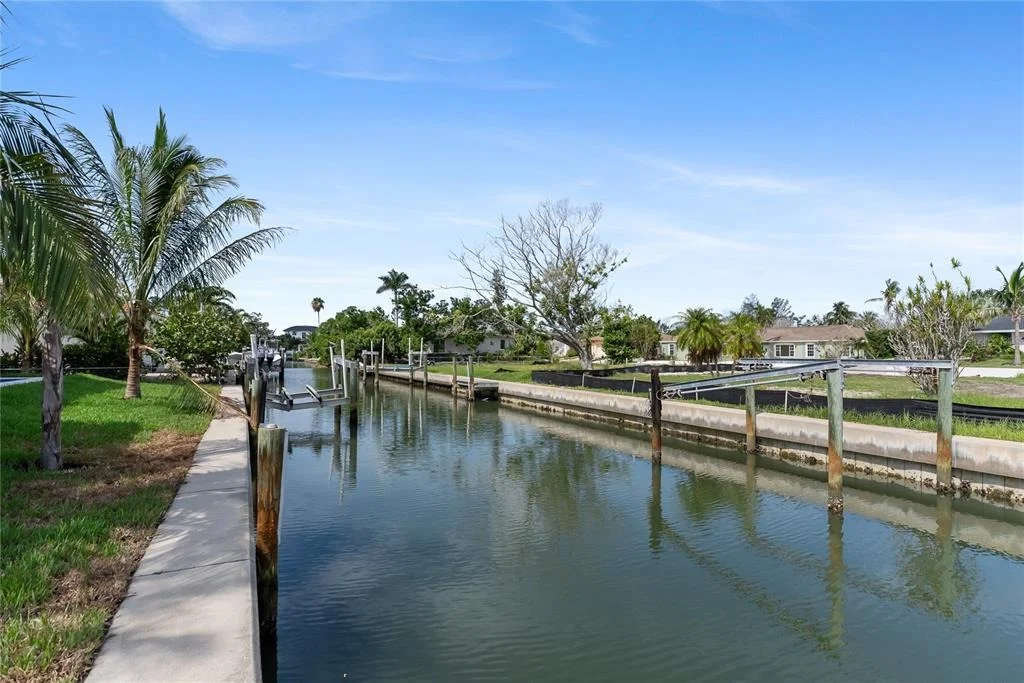 Photo of 569 BAYVIEW DRIVE