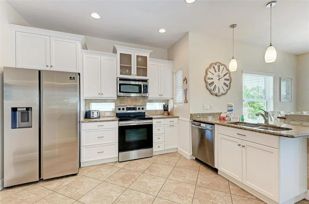 Photo of 203 N HARBOR DRIVE