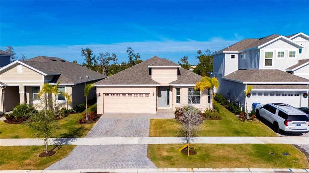 Photo of 923 SIGNET DRIVE