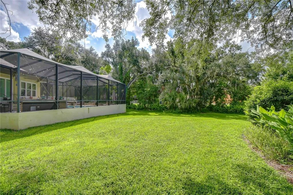 Photo of 1009 EMERALD CREEK DRIVE