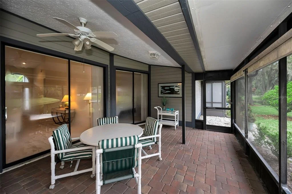 Photo of 900 LUCAS LANE