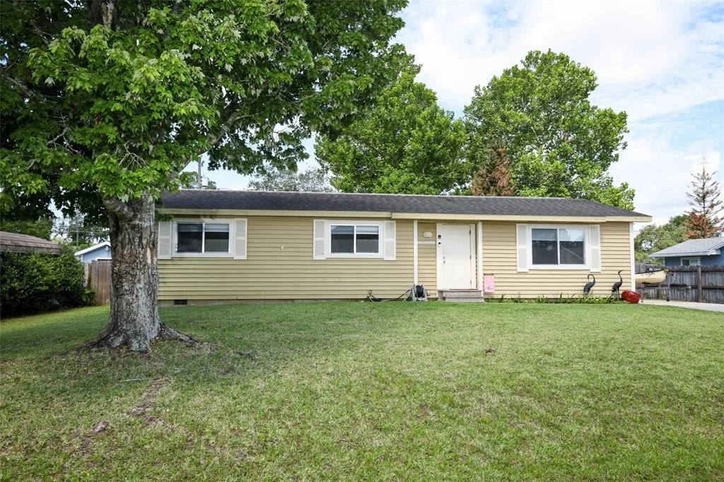 Photo of 2416 TAMARIND DRIVE