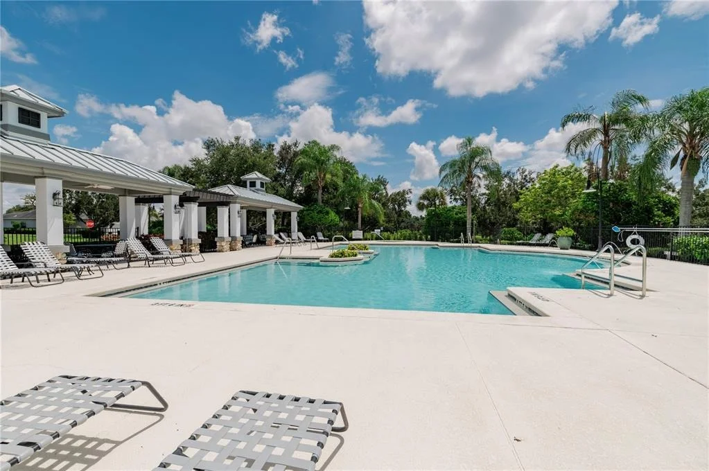 Photo of 1117 THORNBURY DRIVE