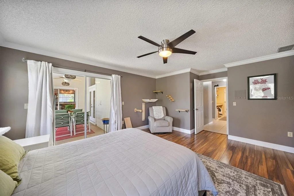 Photo of 4732 MEADOWVIEW CIRCLE