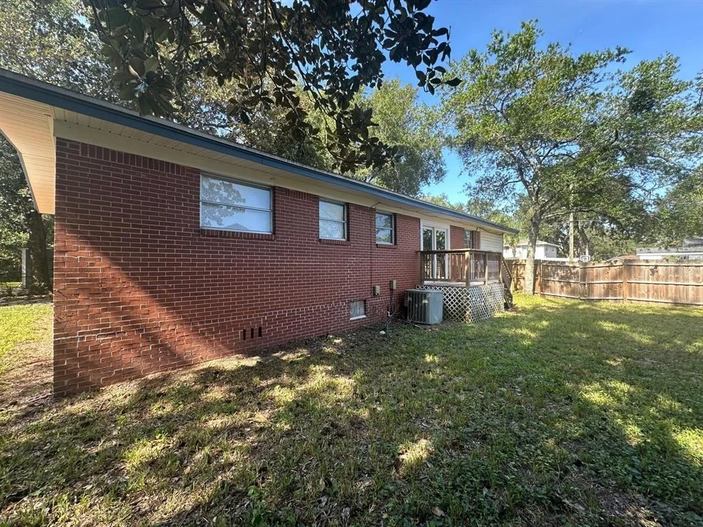 Photo of 1430 RON ROAD