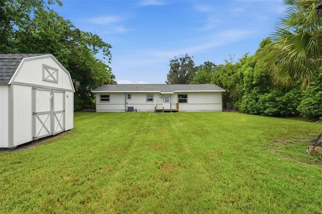 Photo of 307 NE 11TH PLACE