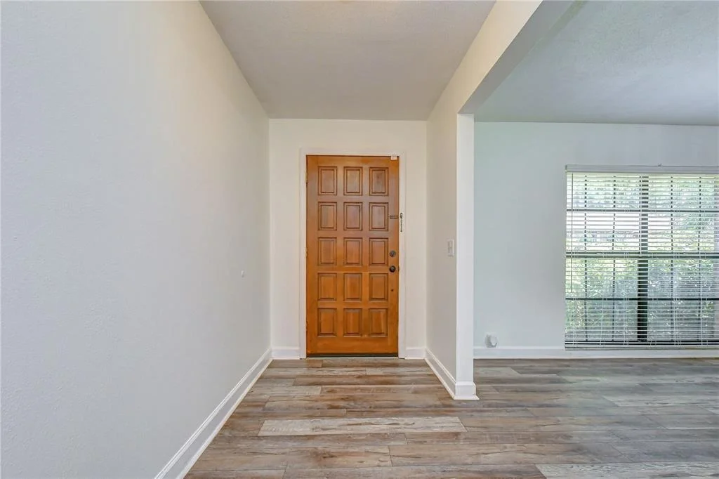 Photo of 1101 OAKRIDGE MANOR DRIVE