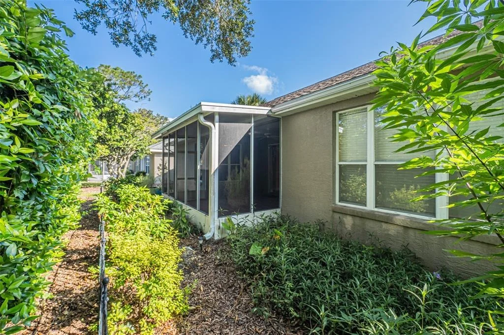 Photo of 7004 PINE HOLLOW DRIVE