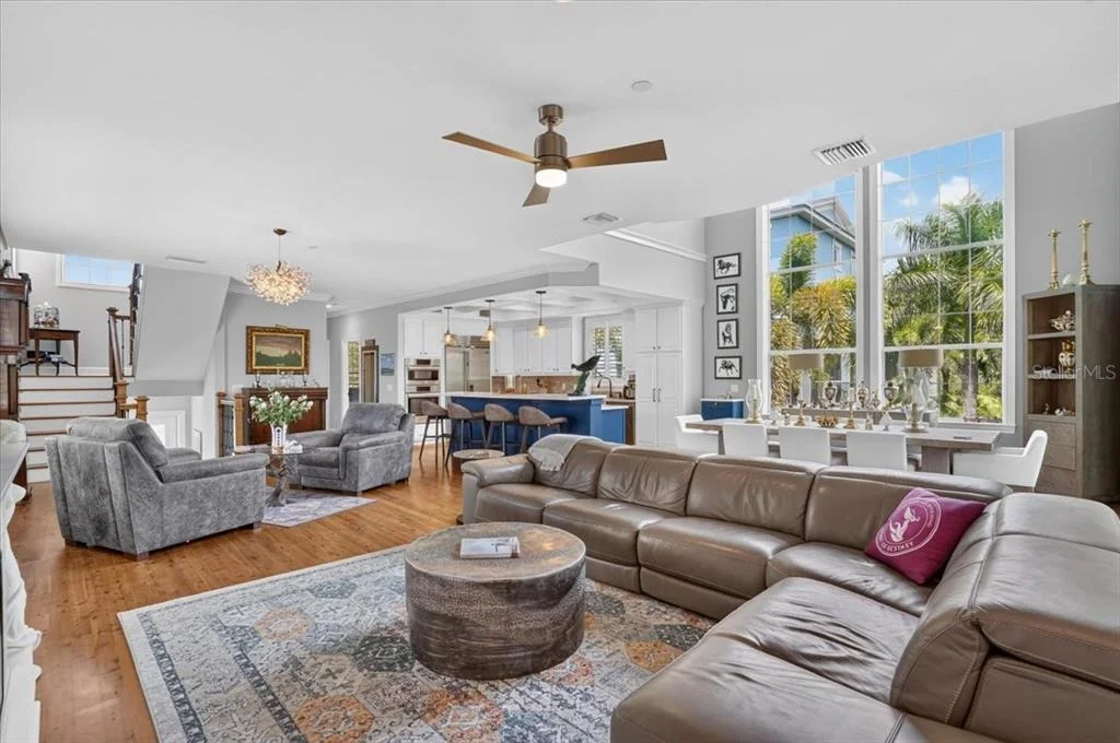 Photo of 6330 LAGUNA DRIVE
