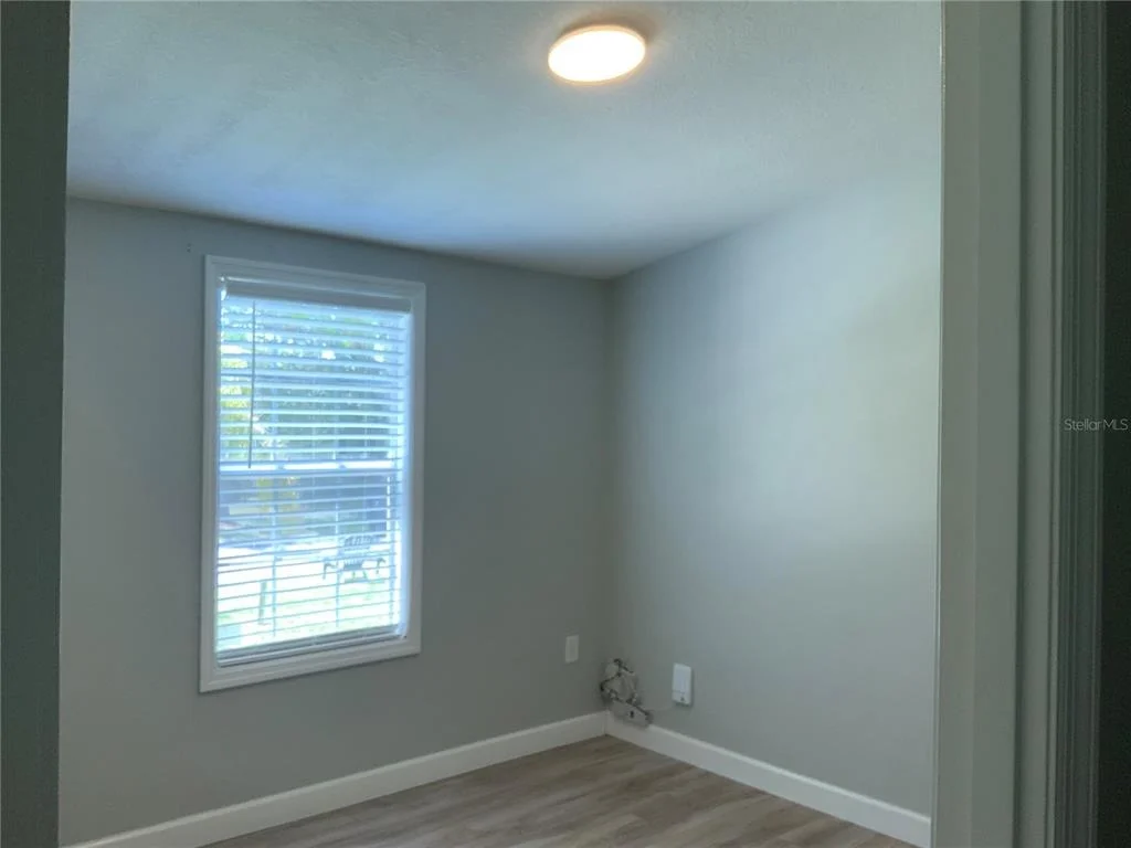 Photo of 10406 BRUSSELS DRIVE