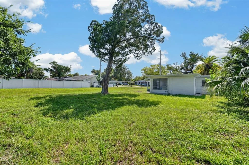 Photo of 2425 ANASTASIA DRIVE