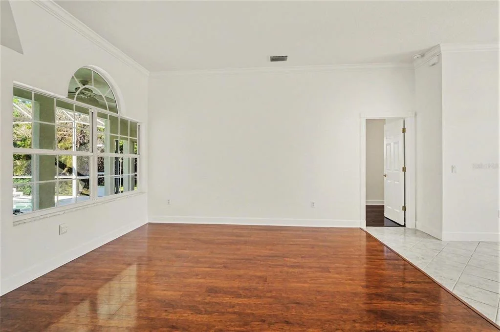 Photo of 8 FOX CLIFF WAY