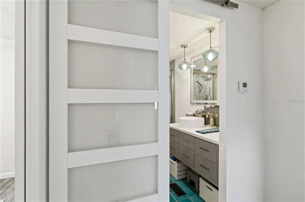 Photo of 5402 CHATEAU LANE