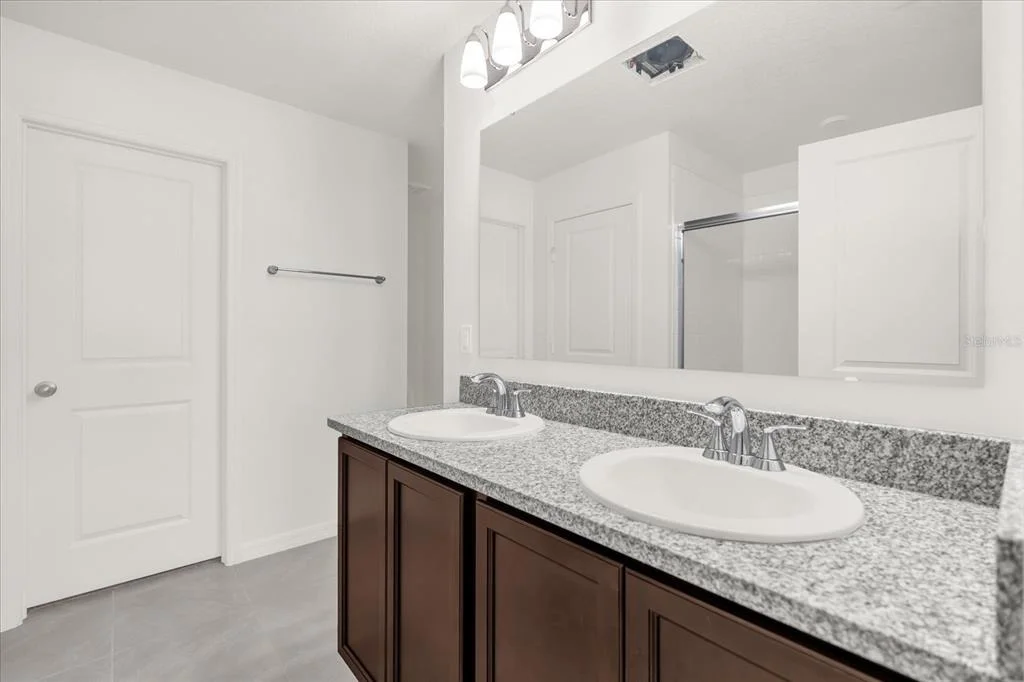 Photo of 1833 RYAN DRIVE