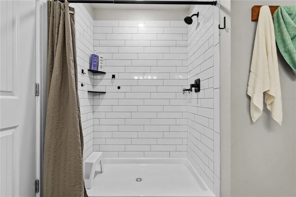 Photo of 9109 ROYAL RIVER CIRCLE