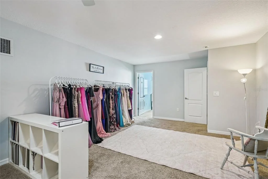 Photo of 11325 HIDDEN VALLEY LANE