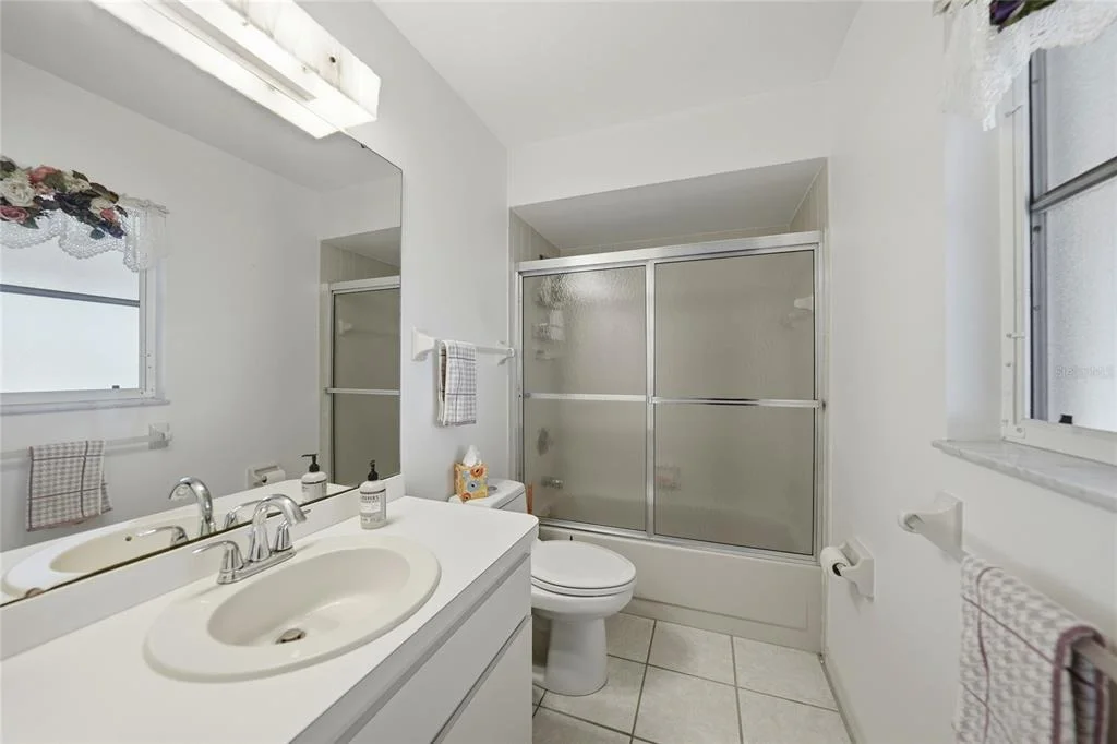 Photo of 405 RIDGECREST DRIVE