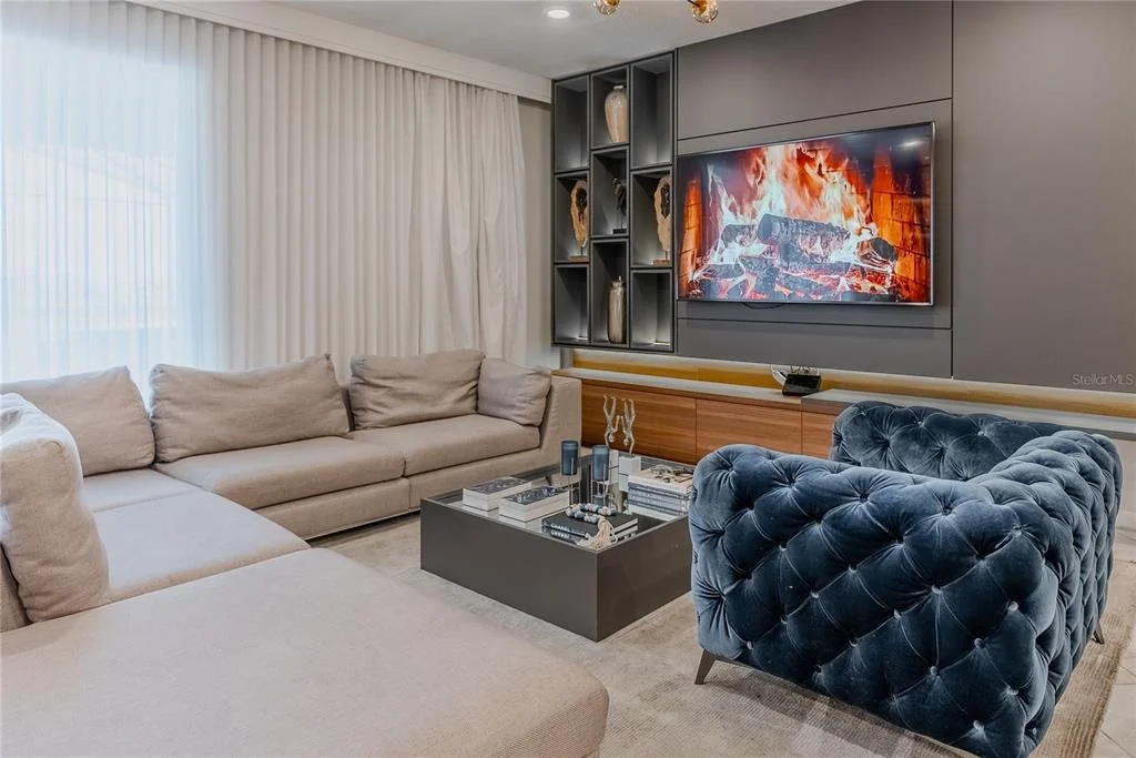 Photo of 2126 LELANI CIRCLE