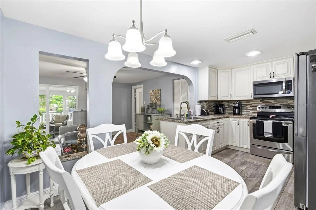 Photo of 485 FLAMINGO DRIVE
