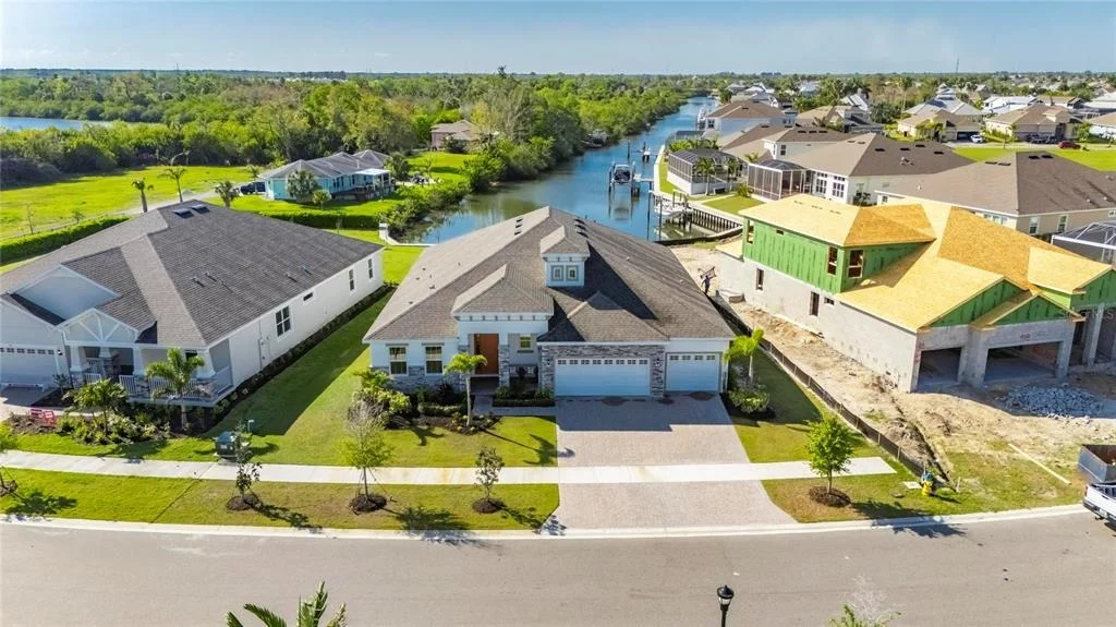 Photo of 914 SIGNET DRIVE