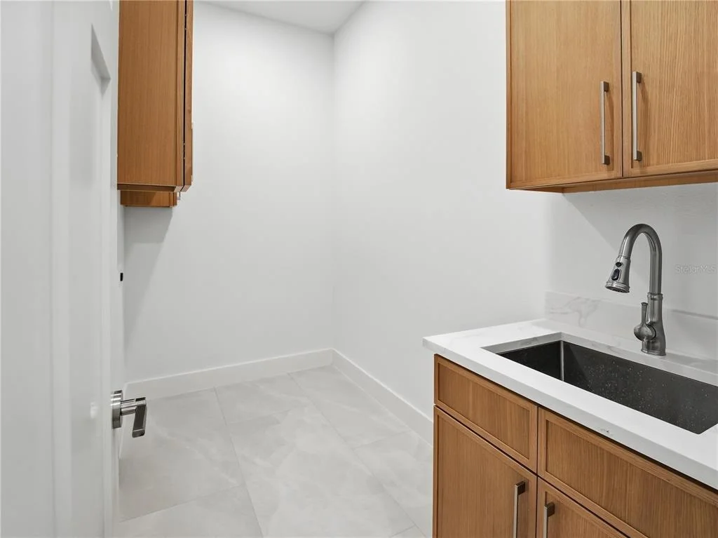 Photo of 4256 LA SALLE AVE