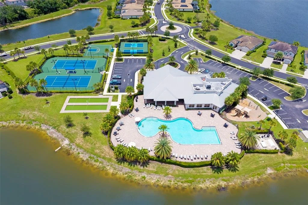 Photo of 17927 POLO TRAIL