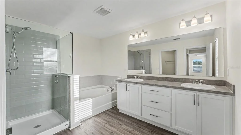 Photo of 200 SUMMERLIN LOOP