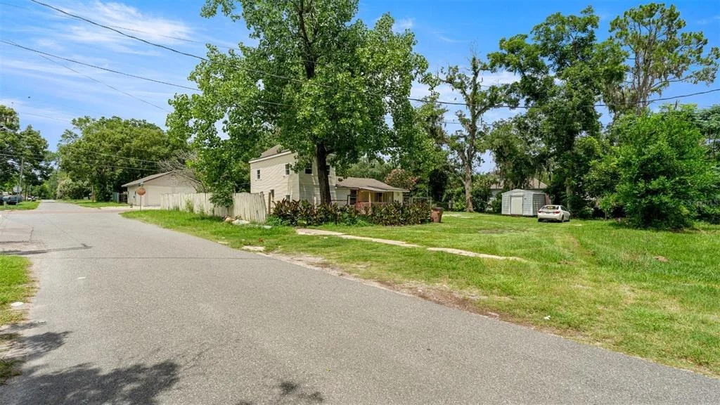 Photo of 10107 S DIVISION AVENUE