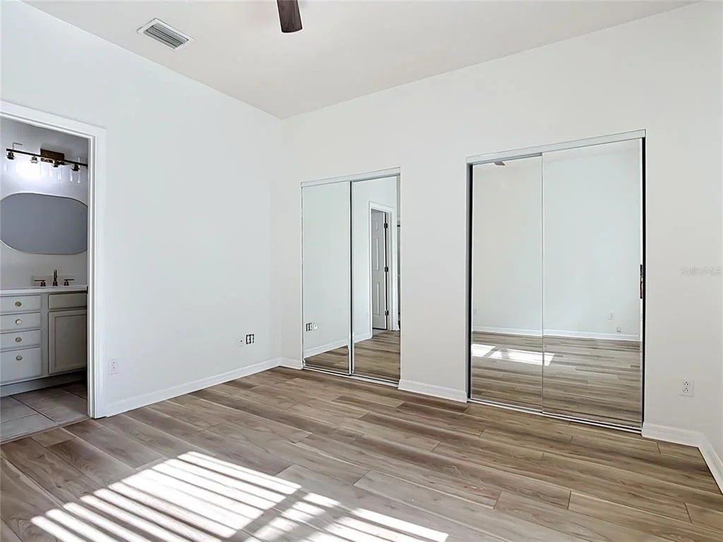 Photo of 2155 BARRATT COURT