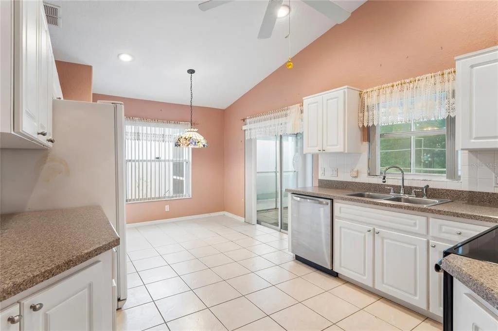 Photo of 312 ROYAL PALM WAY