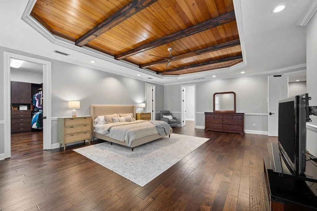 Photo of 6413 MACLAURIN DRIVE