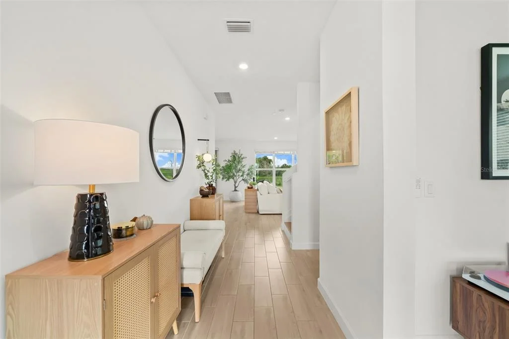 Photo of 660 VERIDIAN CIRCLE NW