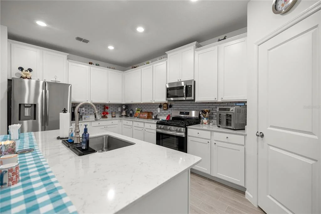 Photo of 560 NW 4TH AVENUE