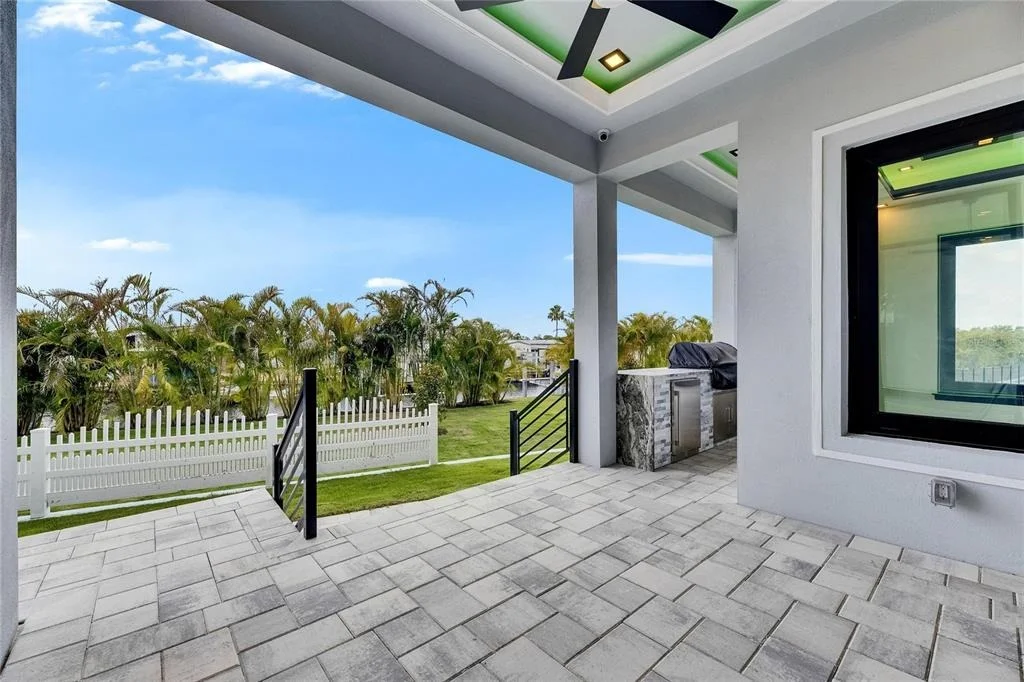 Photo of 6526 SIMONE SHORES CIRCLE