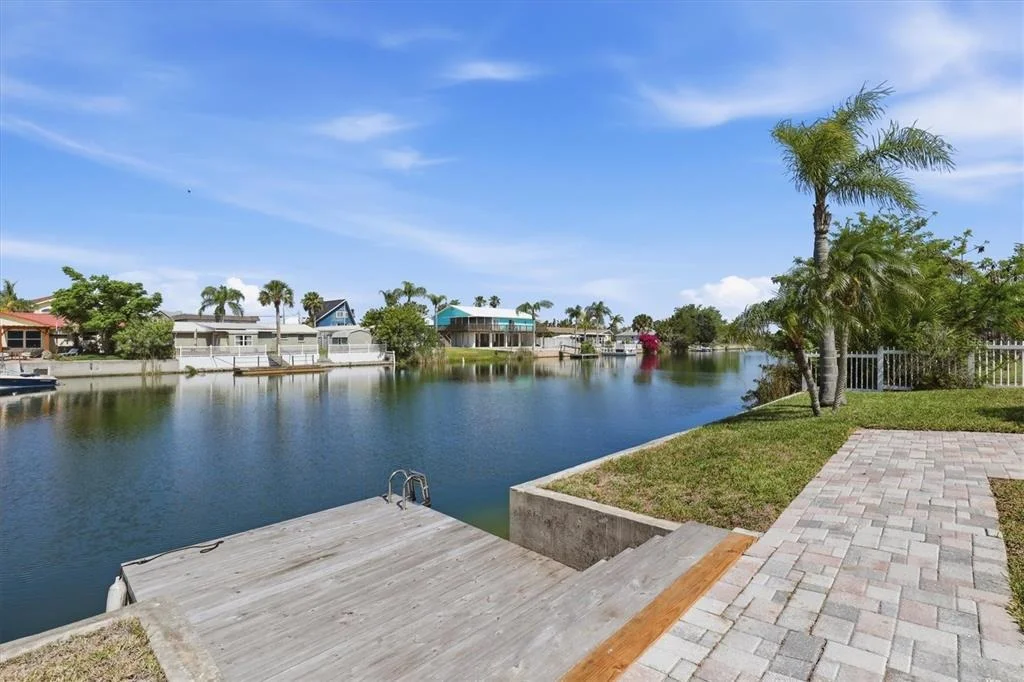 Photo of 3347 OLEANDER DRIVE