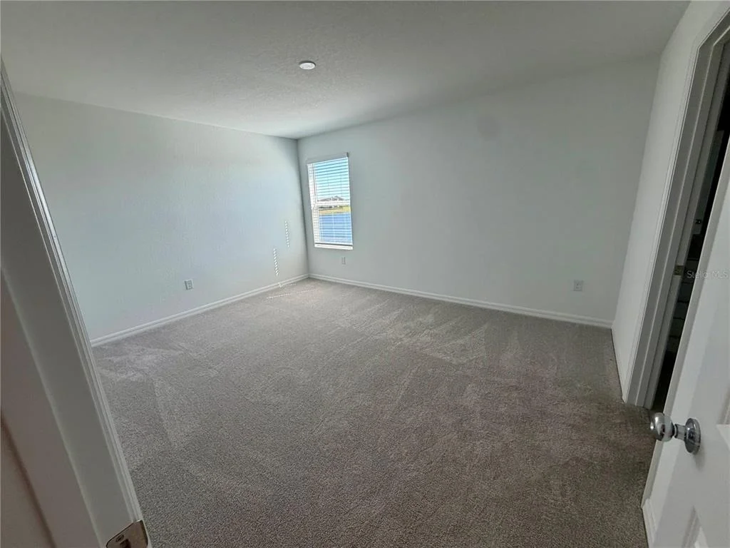 Photo of 3821 AMBERSWEET CROSSING