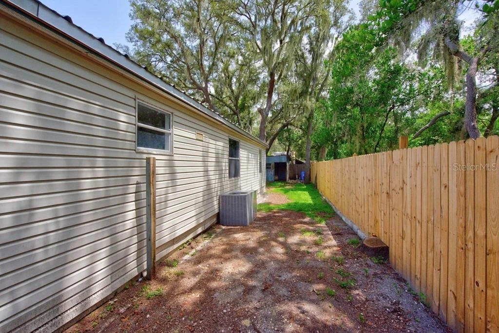 Photo of 11711 TUCKER ROAD